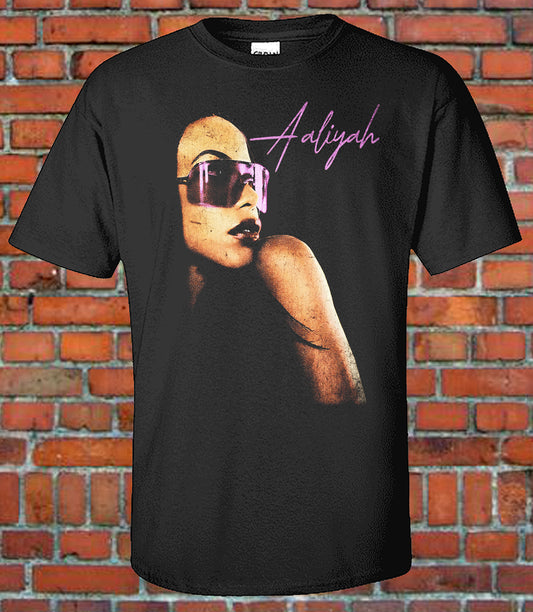 Aaliyah Graphic tee
